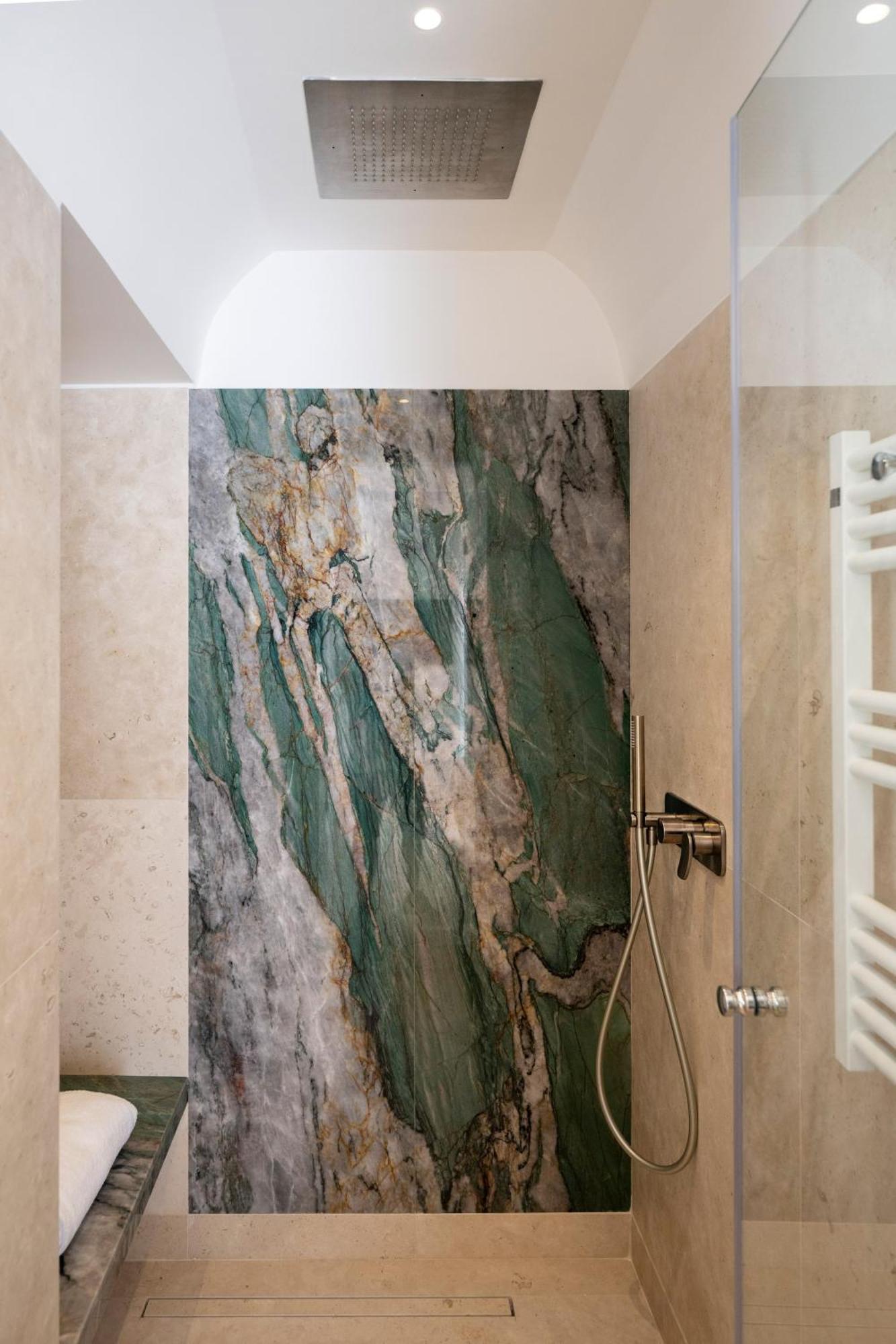 פראינו Maison Lilly - Luxury Accommodation מראה חיצוני תמונה